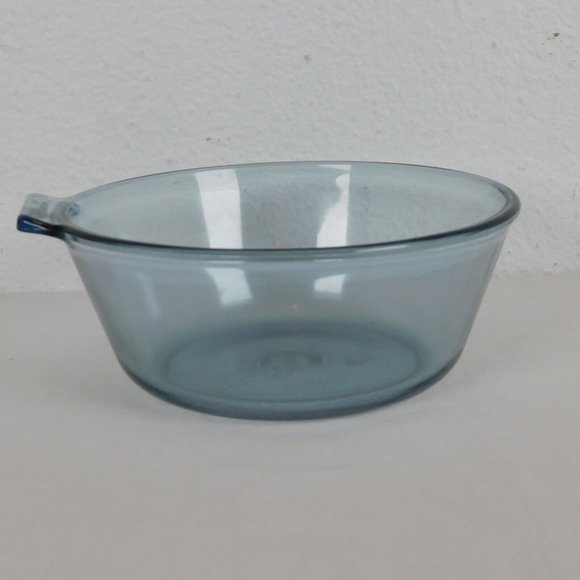 Pyrex Flameware Light Blue Glass Open Saucepan 1 Quart F-F 832-B NO HANDLE FLAW - Picture 1 of 8